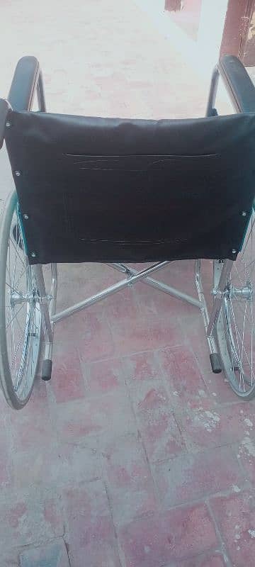 Wheel chair only 15 days used 0