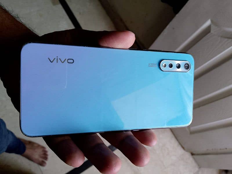 vivo s1 3