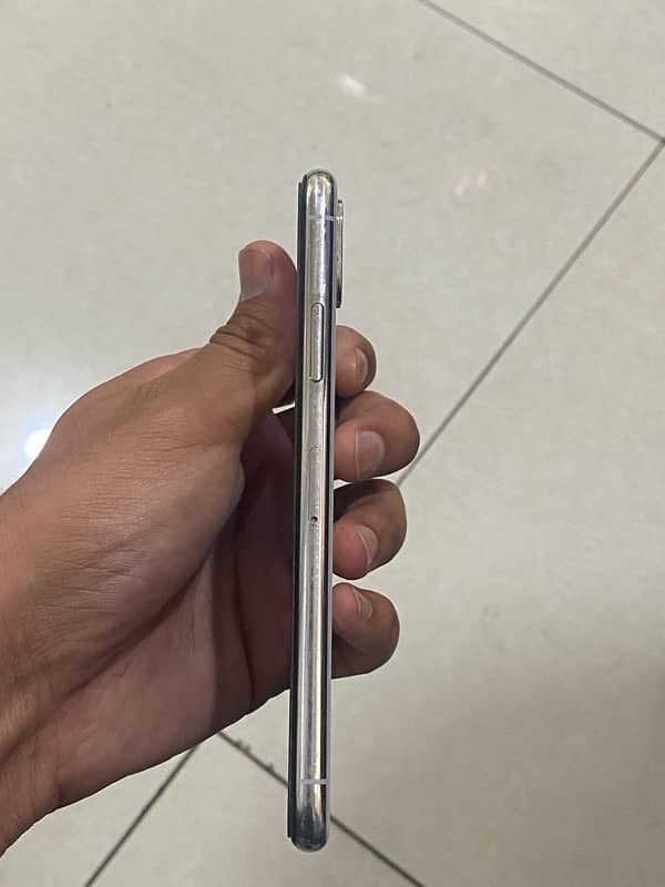 iPhone X 64GB Non PTA 2