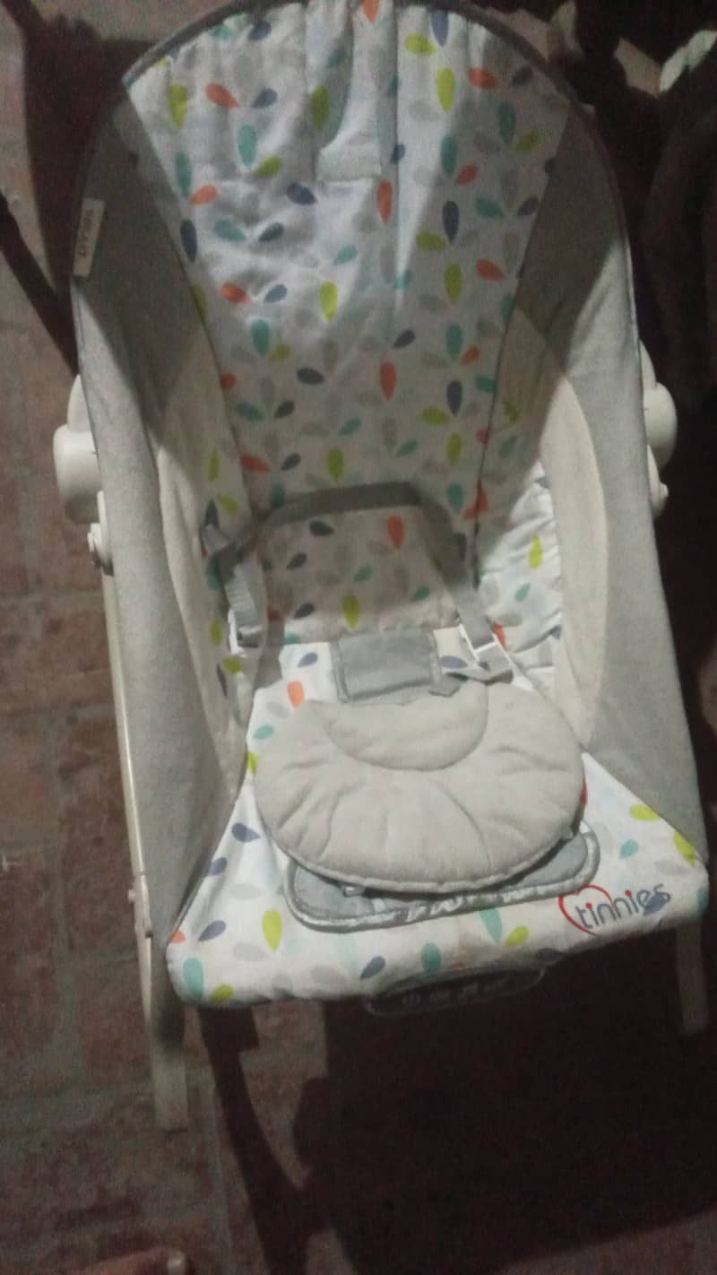 Baby (Cot)/ Rocker 4