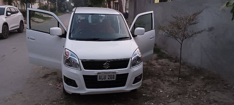 Suzuki Wagon R 2022 9