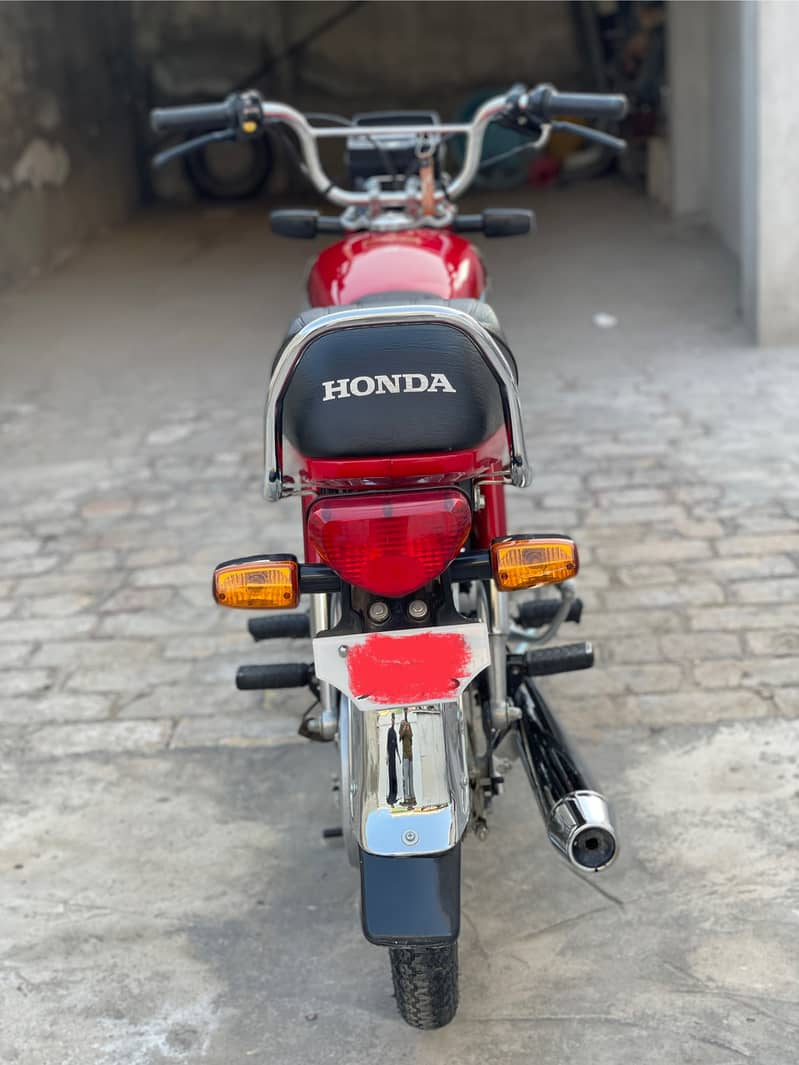 Honda CD 70 2024 2