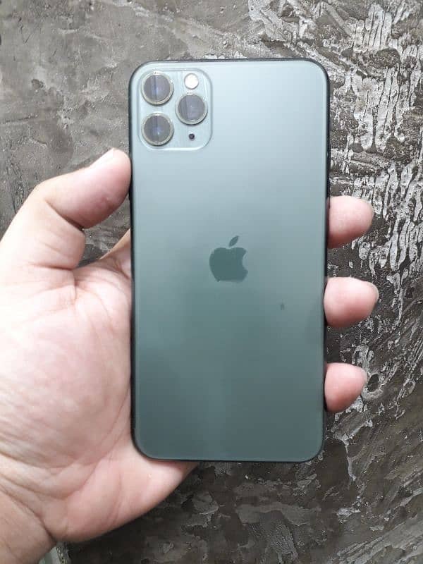 Apple iPhone 11 pro max 64gb PTA 4