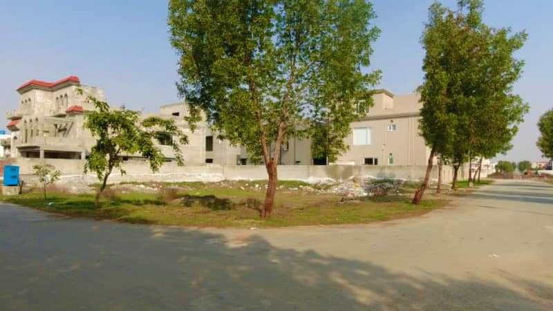 1 Kanal Residential Plot For Sale In Lake City - Sector M-3 Lake City Lahore 38