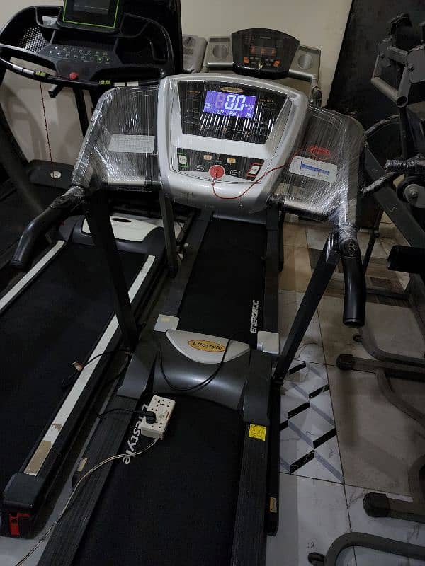 treadmill 0308-1043214/elliptical/spin bike/ recumbent bike/home gym 4