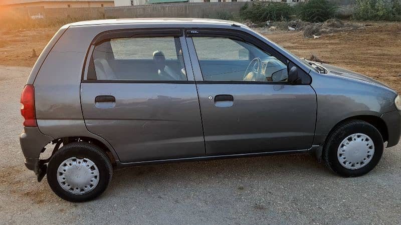 Suzuki Alto 2011 4