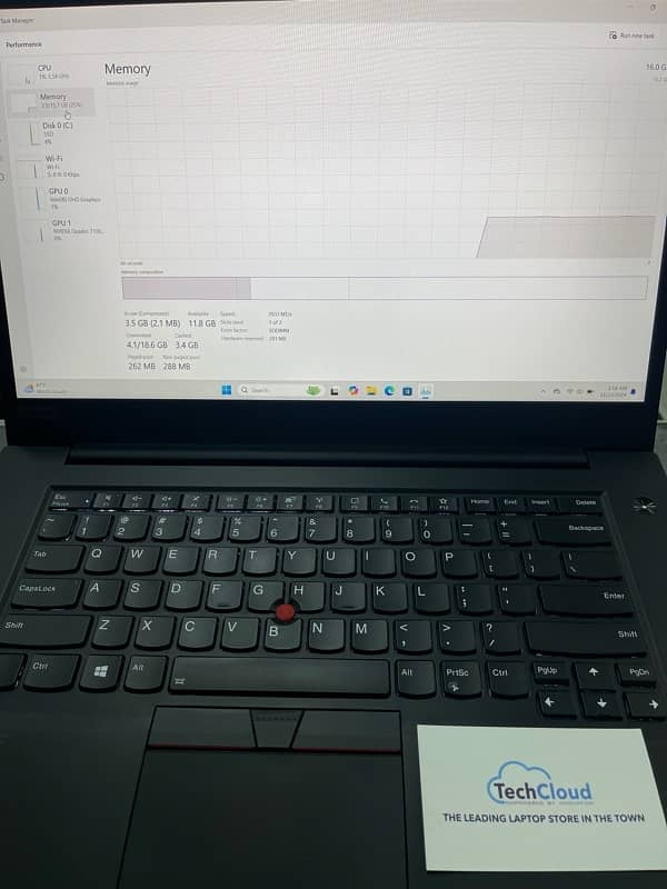 Lenovo Thinkpad P1 (Gen 3) corei7-10850H with 4gb nvidia grahics 11