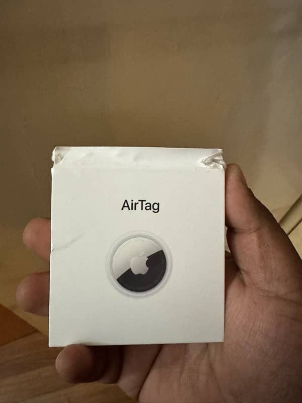 Apple Airtag 0