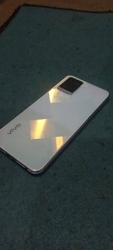 Vivo Y21 4+1 /64 3