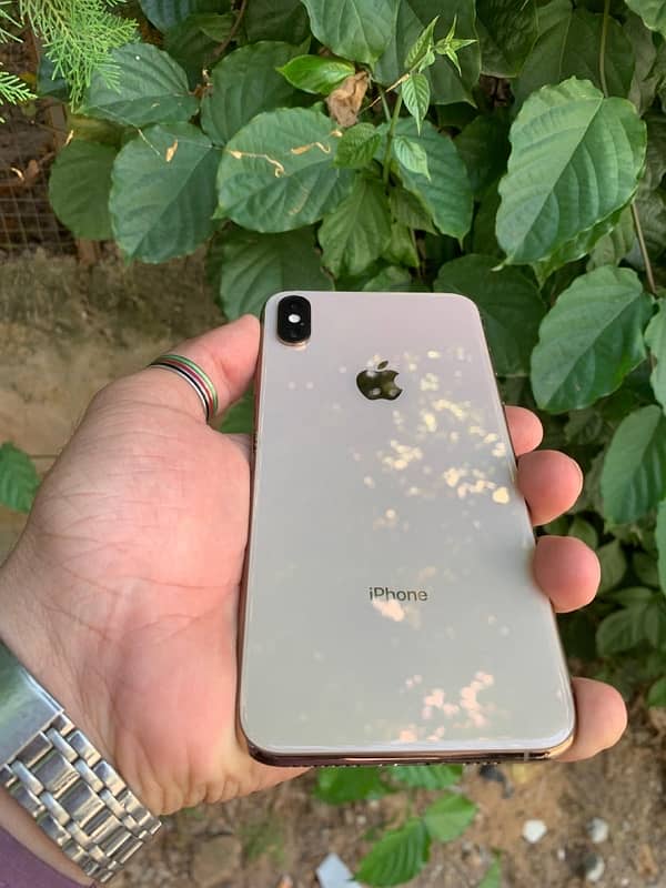 iphone xs max 8