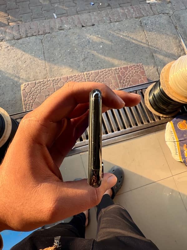 IPhone XS Pta Approved Black 64gb 5