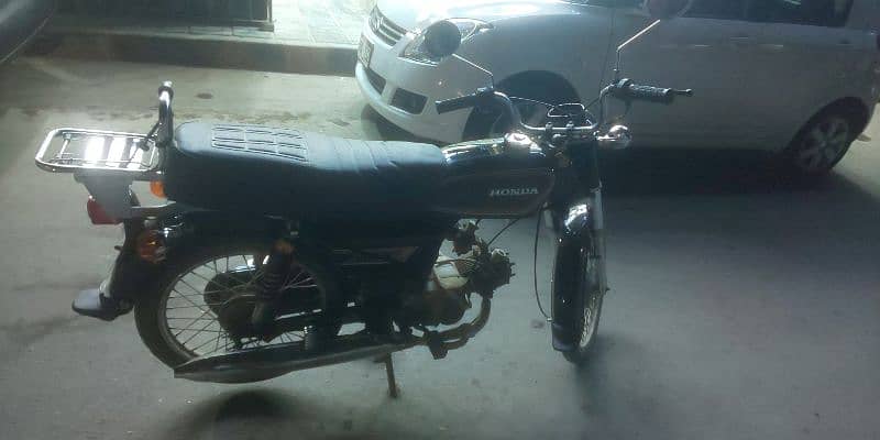 urgent sale   Honda cd70 1983 model 13