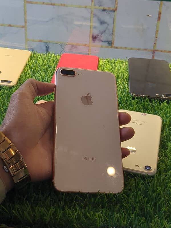 iphone 8 plus. . . PTA approved 0