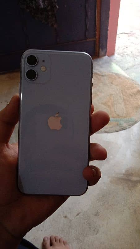 iphone 11 64gb purple 10/10 1