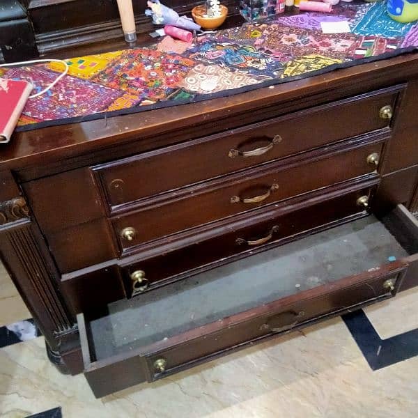 dressing table with drawers 5