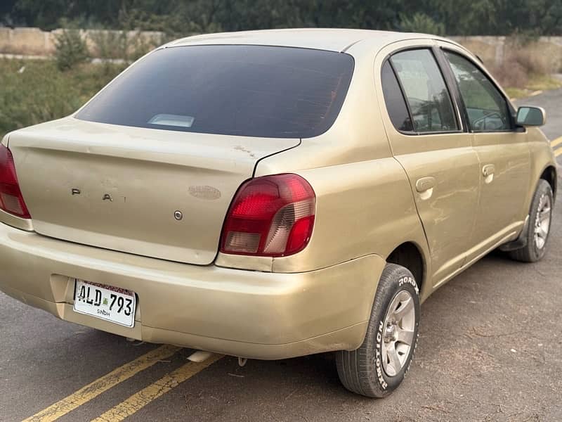 Toyota Platz 2006 6