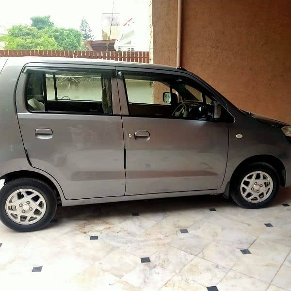 Suzuki Wagon R 2018 5