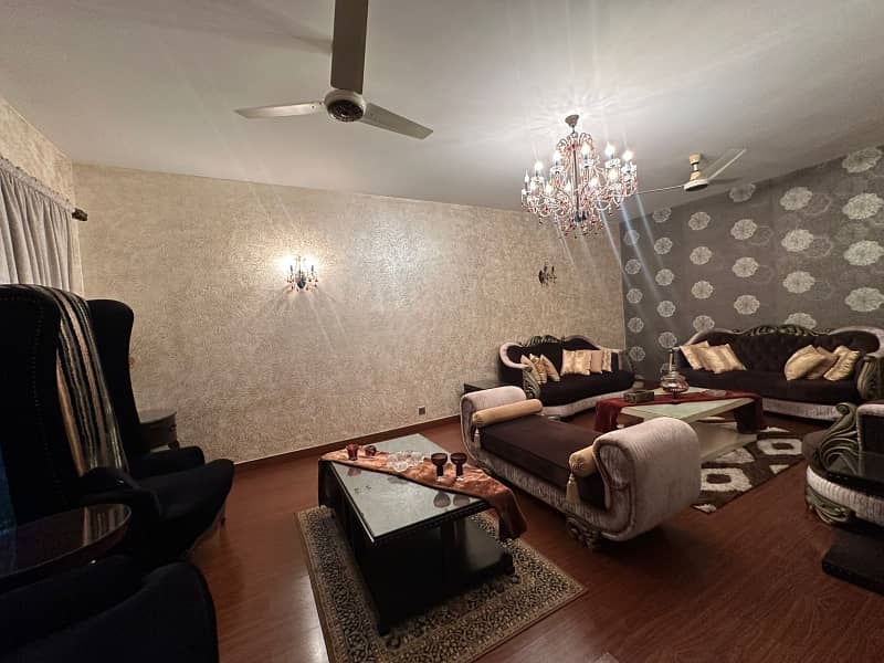 Elegant Bungalow for Rent In DHA Phase 6 10