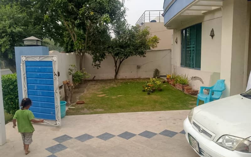 1 Kanal Furnished House Available Rent In DHA Phase 6 Lahore 4