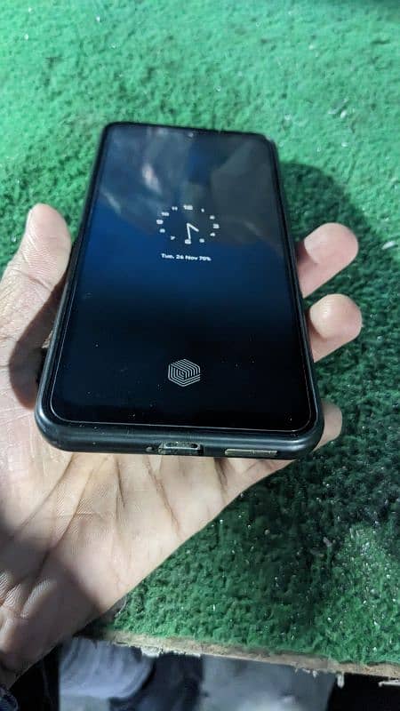 Vivo 23e 8+4 128  All original accories charger box All okay. 2