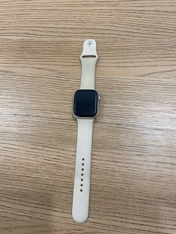 Apple Watch Series 7 45mm Starlight 2