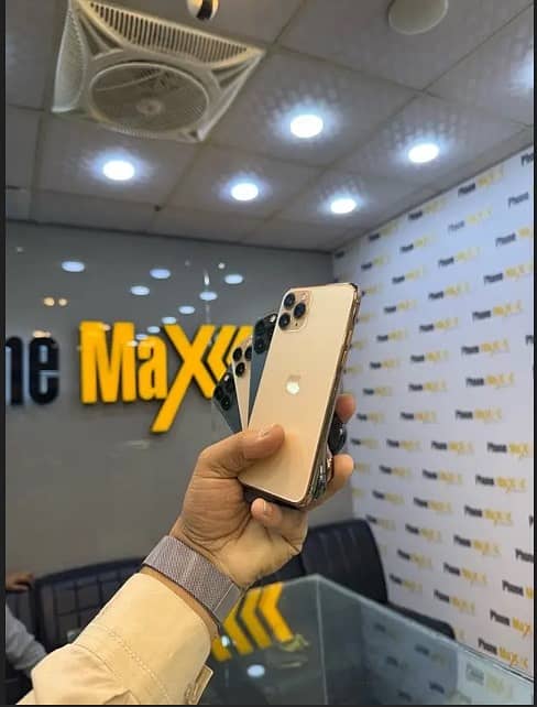 Iphone 11pro max 64GB 2