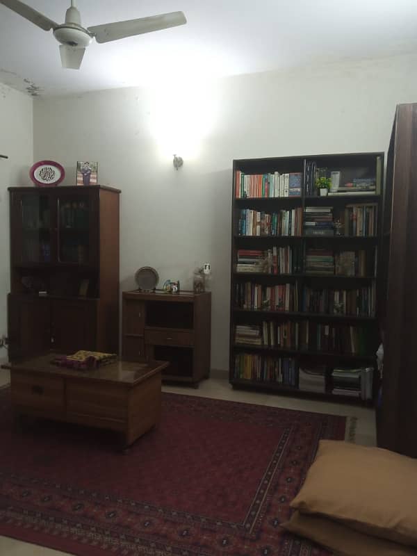 10 Marla house for sale in wapda town phase 2 23