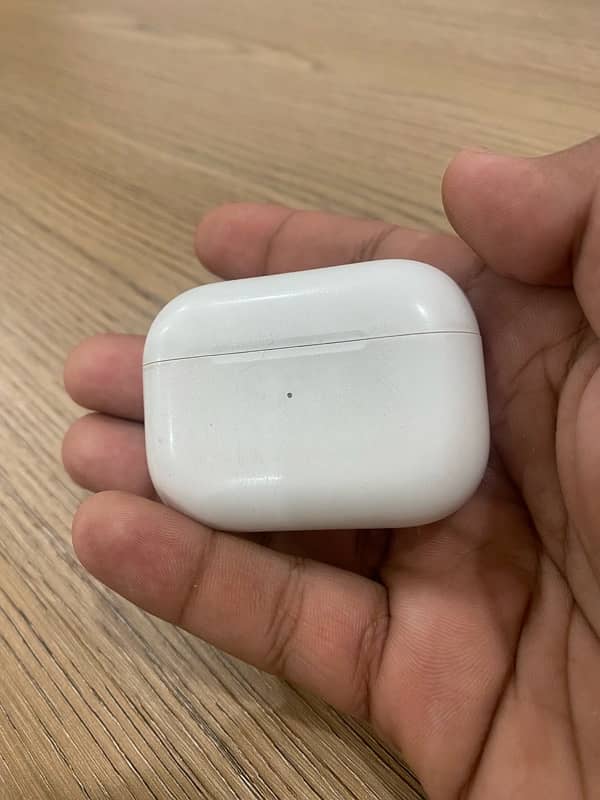 AirPods Pro first generation 0