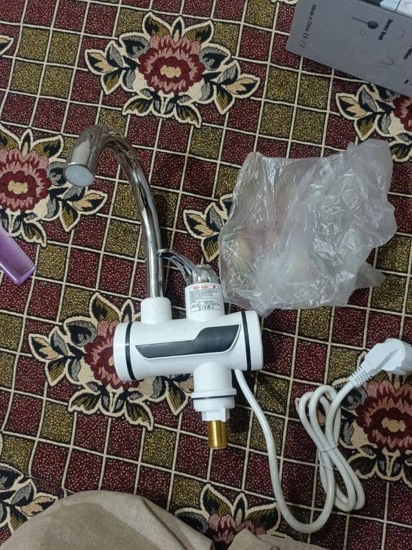 instant electric water geyser 3