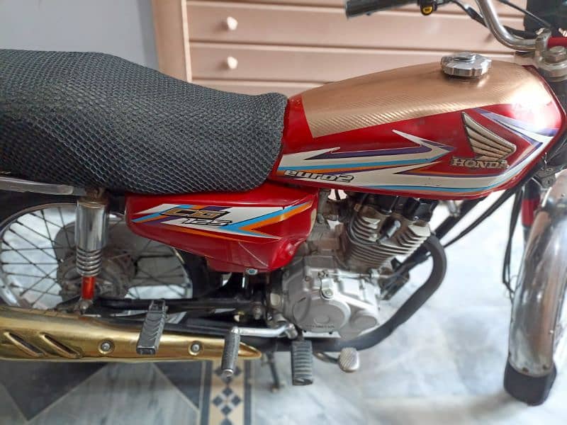 sell Bike Honda  CG-125 5