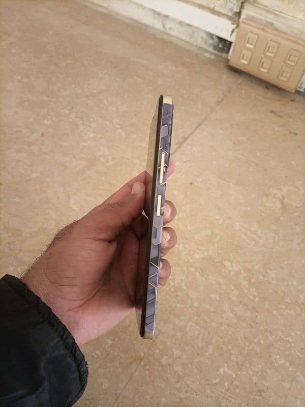 Vivo y35 in warranty 5