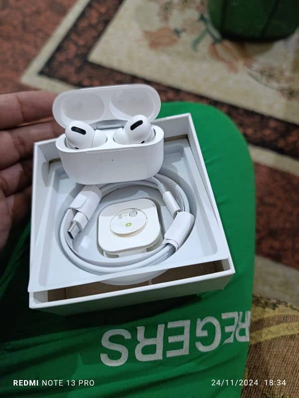 Apple Earpods pro 0