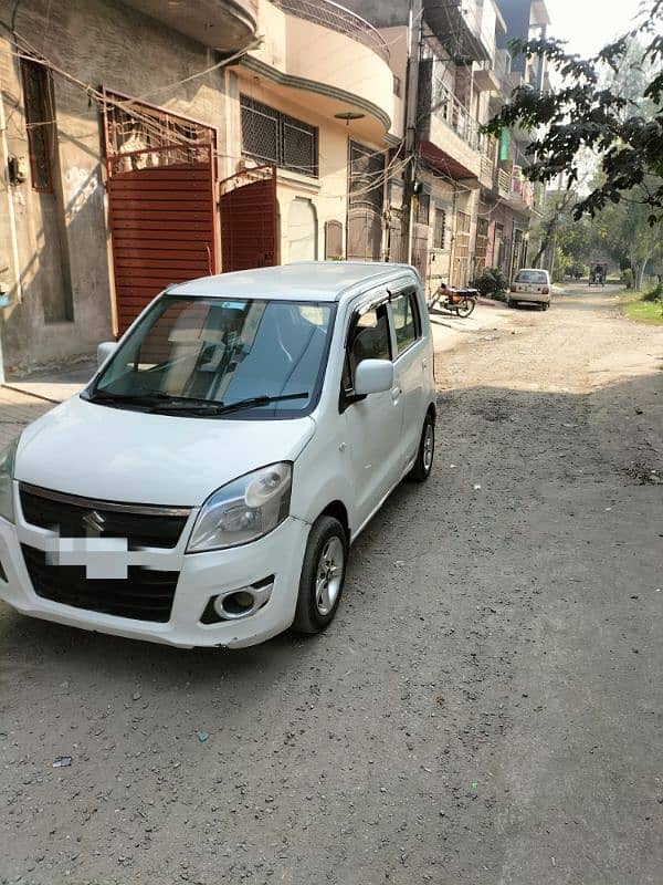 Suzuki Wagon R 2018 3