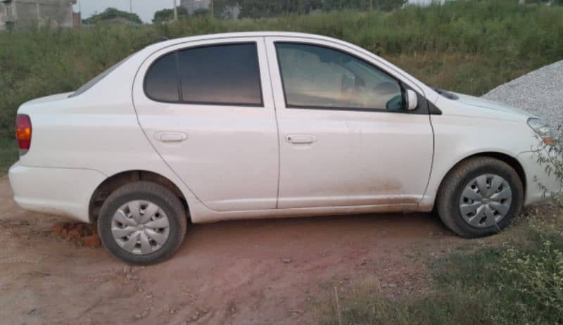 Toyota Platz 2007 2