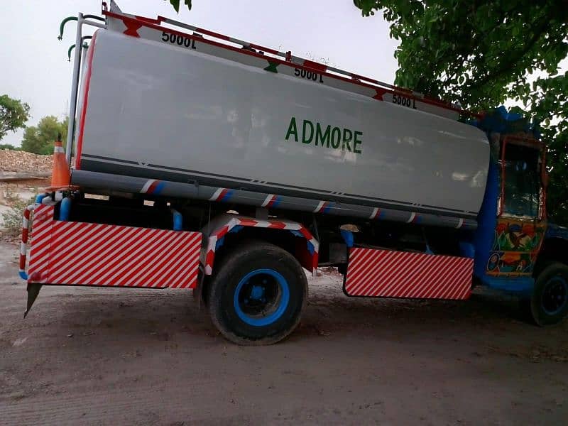 Bedford Oil tanker for sale 4