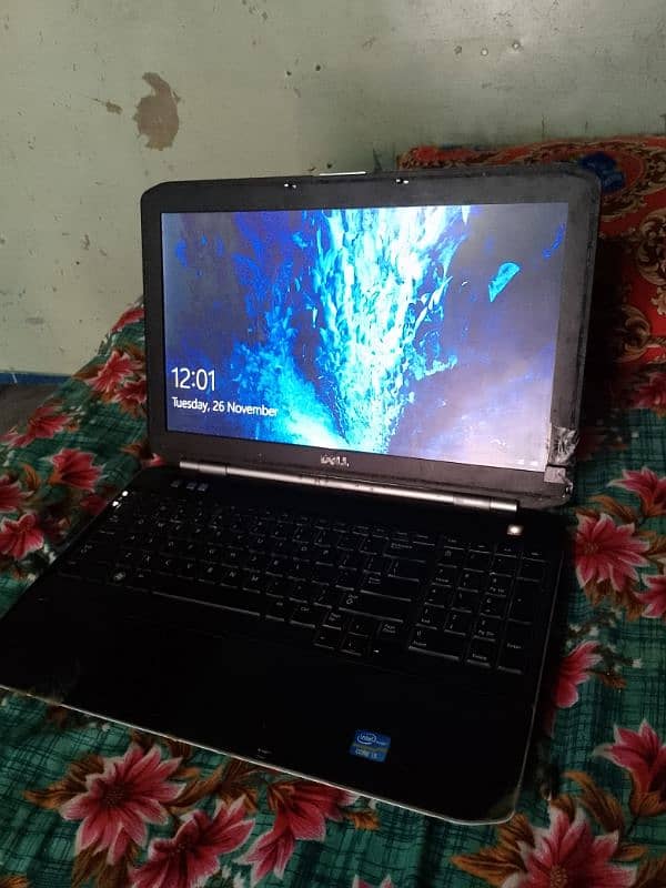 Dell laptop for sale 8