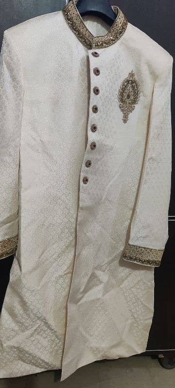 Sherwani for sale/ sherwani with khussa and kulla/ dulha dress 3