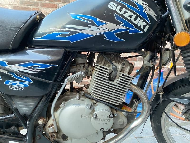 Suzuki 150 SE 2