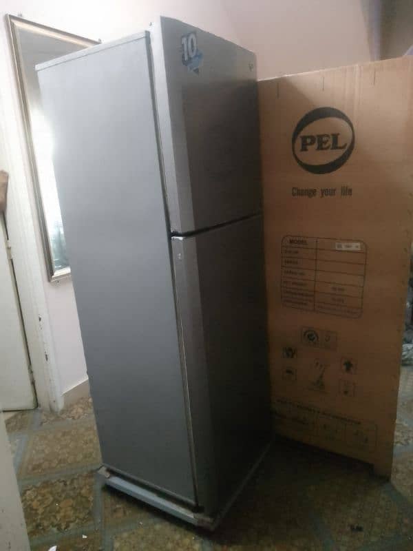 Fridge    PEL Life Pro Refrigerator 2