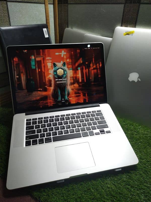 Apple MacBook Pro 2015 15" i7 16/512 SSD 0