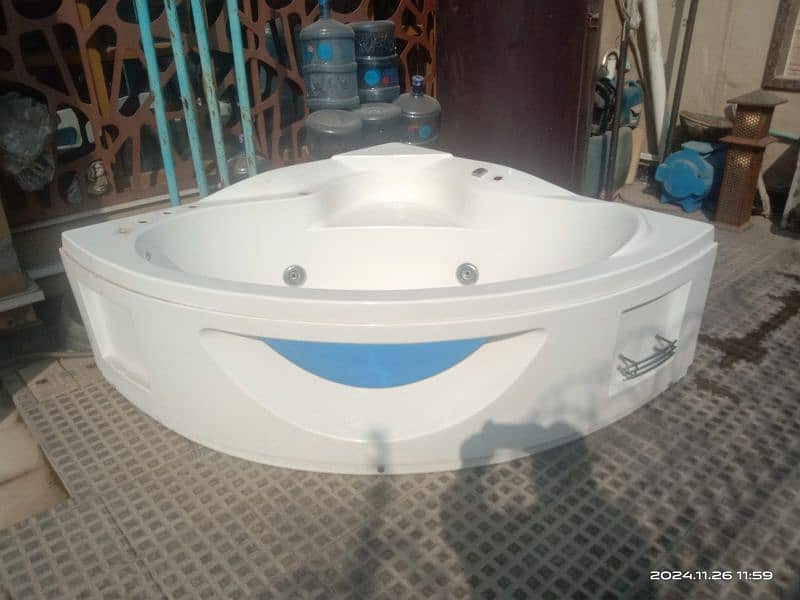 jacuzzi bath tub 4