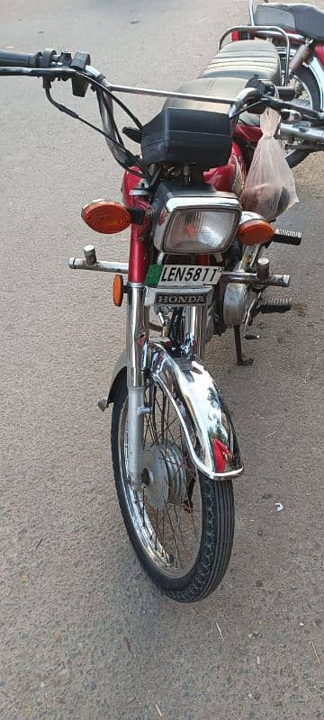 Honda CD70 {Red} 1