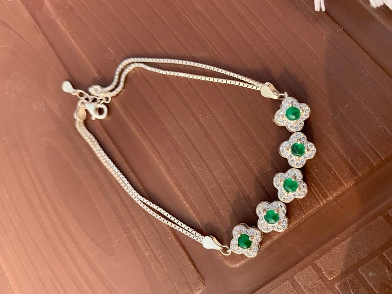 Silver Bracelet with Natural Emeralds 0