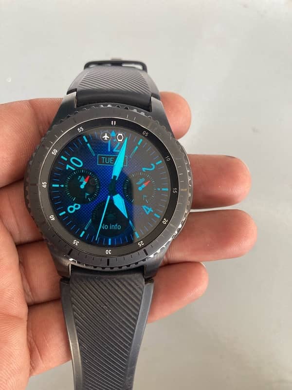 Samsung Gear S3 Frounteer 1