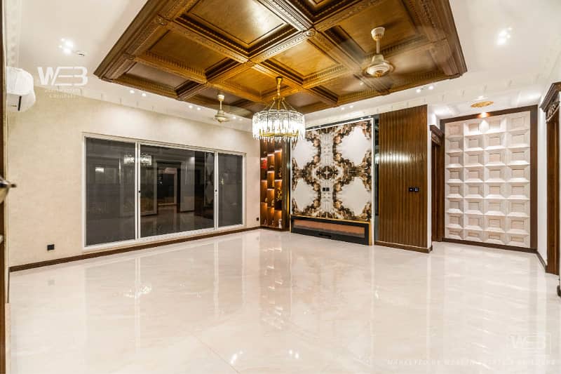 Double Heighted Lobby Beautiful 1 Kanal Designer House in DHA Phase 7 For Sale 4