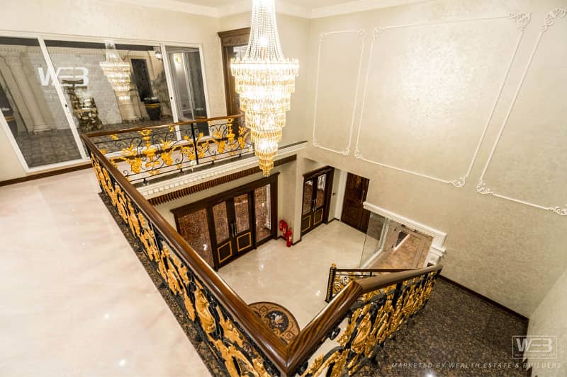 Double Heighted Lobby Beautiful 1 Kanal Designer House in DHA Phase 7 For Sale 15