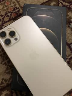 Iphone 12 pro max (128GB) Approved