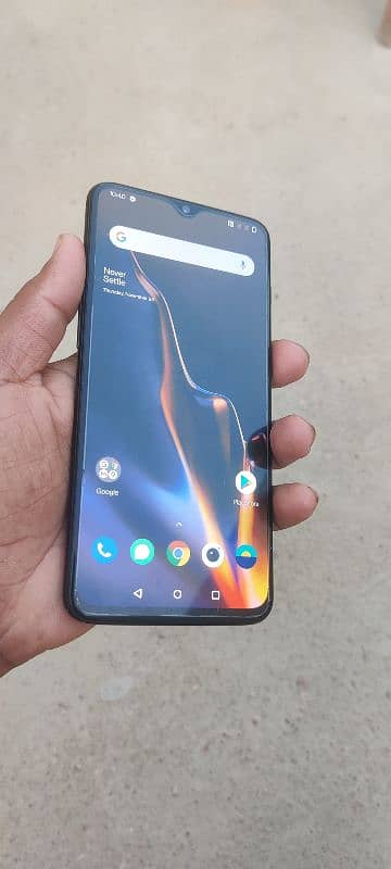 OnePlus 6t 8-128 1