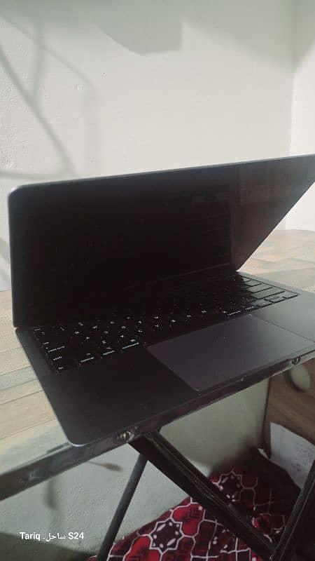 Macbook pro 512gb i5 2020 3