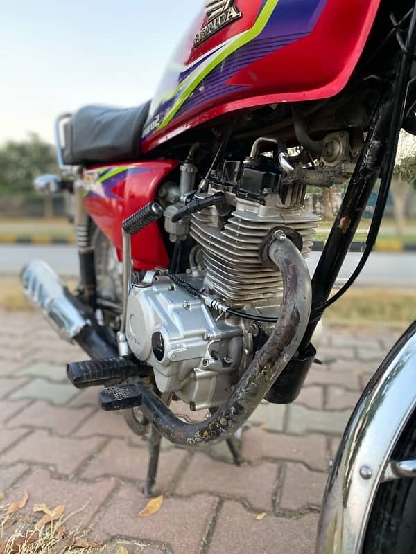 honda CG 125 model 2017 islamabad number 7